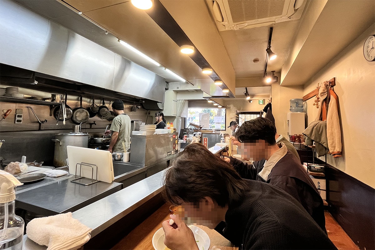 日本 Tabelog 百大拉麵名店 | 東京「拉麵山與樹」完整攻略,特製拉麵、交通手段、用餐體驗大公開 - 第15張圖