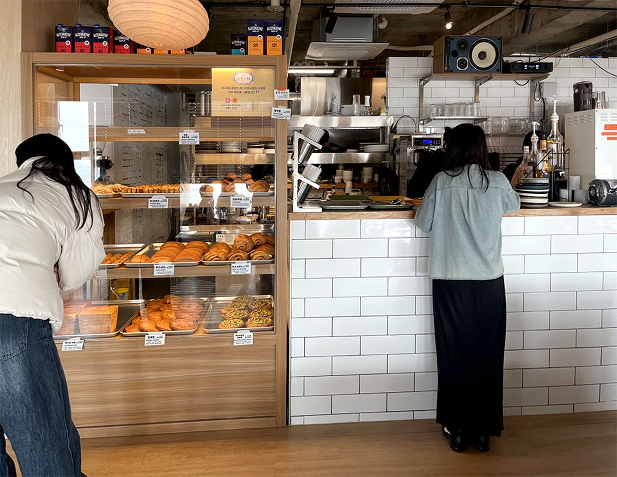 釜山海雲台早午餐|Working Holiday Brunch Cafe & Bakery 無敵海景+人氣早午餐的療癒時光 - 第17張圖 釜山海雲台早午餐|Working Holiday Brunch Cafe & Bakery 無敵海景+人氣早午餐的療癒時光