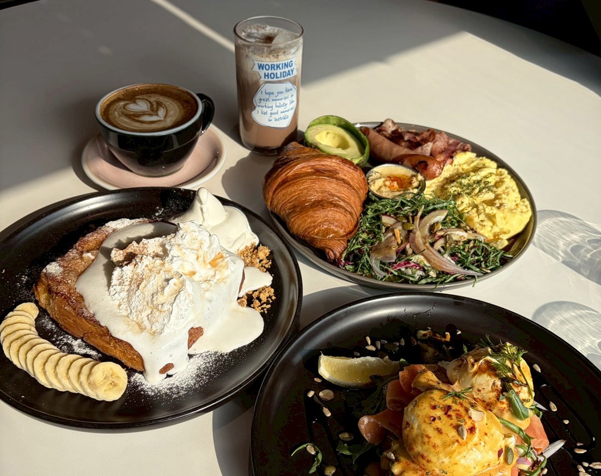 釜山海雲台早午餐|Working Holiday Brunch Cafe & Bakery 無敵海景+人氣早午餐的療癒時光 - 第1張圖 釜山海雲台早午餐|Working Holiday Brunch Cafe & Bakery 無敵海景+人氣早午餐的療癒時光
