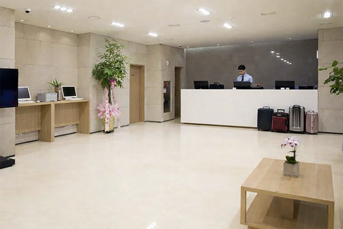 釜山住宿推薦 | 海雲台 Best Western 最佳西方酒店，四人房空間寬敞，走路 3 分鐘到海灘、對面就是海雲台傳統市場！