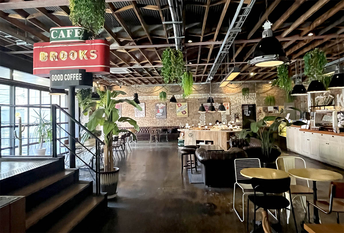 釜山西面站 Brooks 咖啡館 | 工業風設計、每日現烤麵包與優質咖啡，享受放鬆悠閒的早午餐