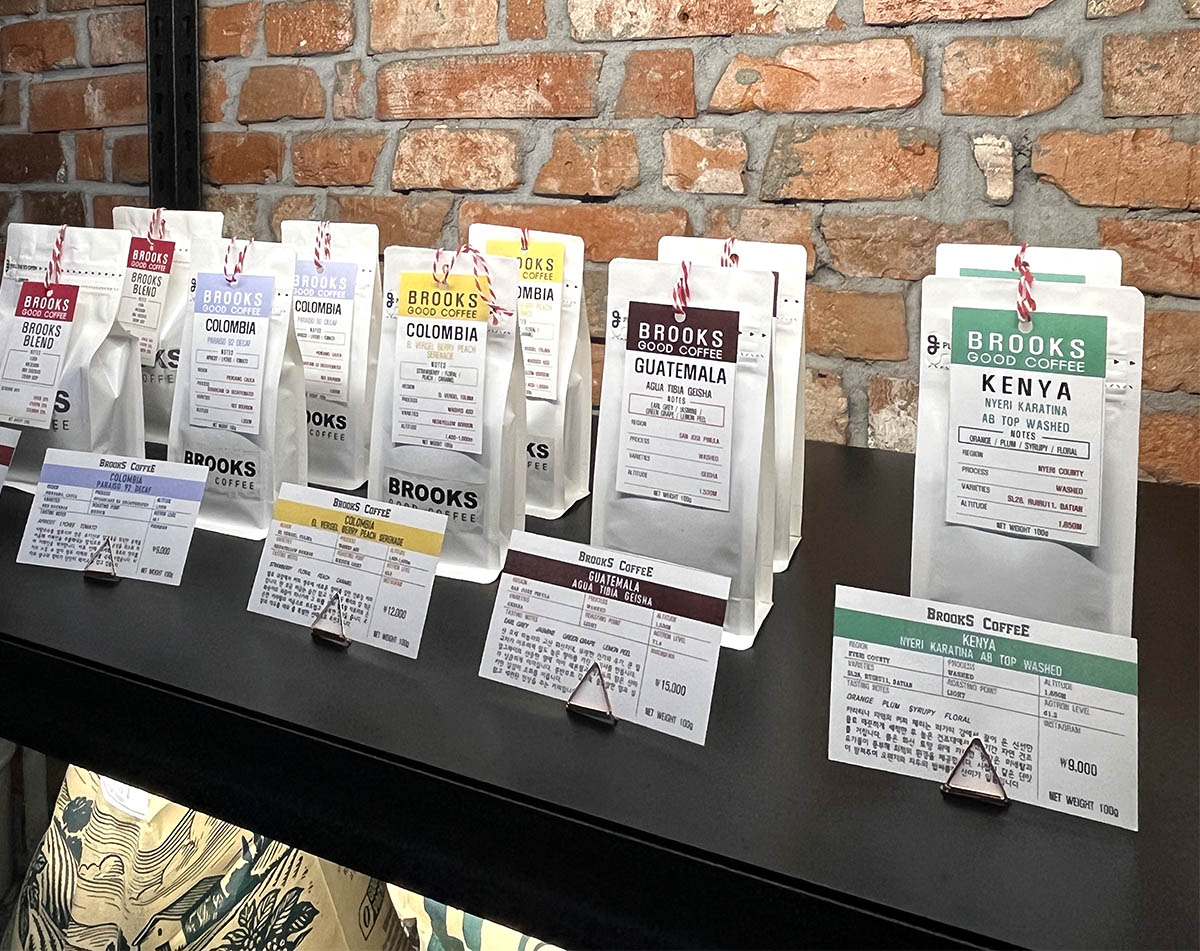 釜山西面站 Brooks 咖啡館 | 工業風設計、每日現烤麵包與優質咖啡，享受放鬆悠閒的早午餐