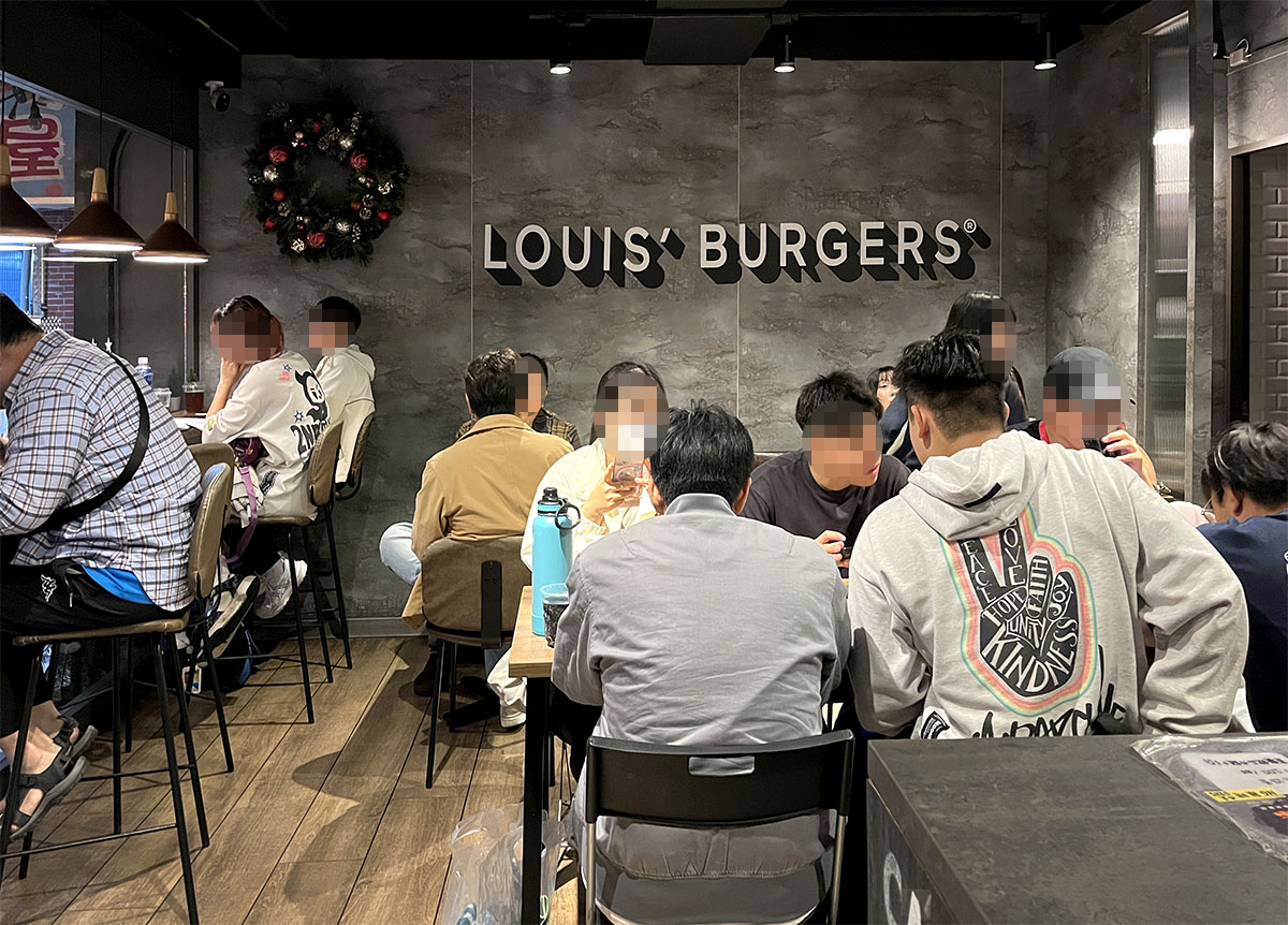天母美式漢堡|LOUIS’ BURGERS 現煎牛肉堡、雙層招牌必點、飲料無限暢飲超划算! - 第4張圖 天母美式漢堡|LOUIS’ BURGERS 現煎牛肉堡、雙層招牌必點、飲料無限暢飲超划算!