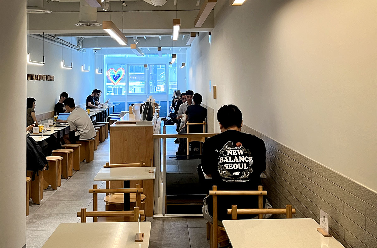 捷運中山站不限時咖啡廳 | Dreamers Coffee 南西店,交通方便、有插座、輕食甜點一次滿足,姐妹聚會首選 - 第9張圖 捷運中山站不限時咖啡廳 | Dreamers Coffee 南西店,交通方便、有插座、輕食甜點一次滿足,姐妹聚會首選