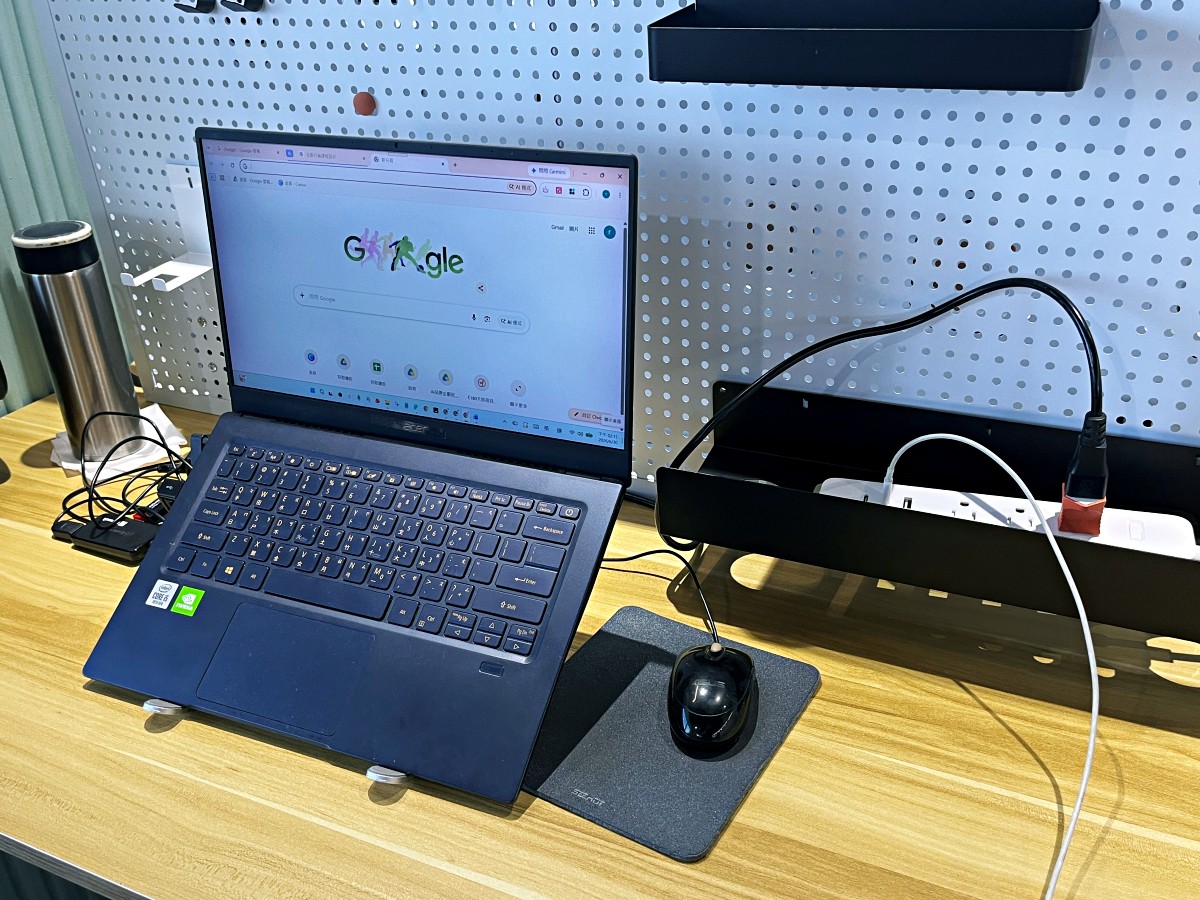 板橋共享辦公空間推薦 | GoWork 窩客商務中心,江子翠捷運站旁 35 樓高空景觀,5 小時 200 元有找,免費 Wi-Fi、咖啡點心無限享用超划算 - 第10張圖 板橋共享辦公空間推薦 | GoWork 窩客商務中心,江子翠捷運站旁 35 樓高空景觀,5 小時 200 元有找,免費 Wi-Fi、咖啡點心無限享用超划算