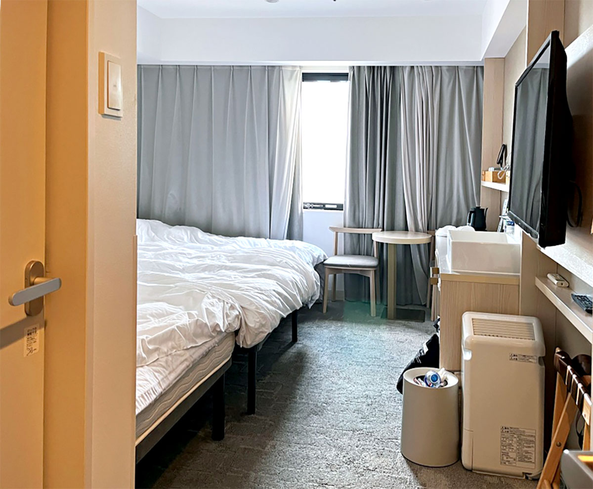熊本住宿推薦 | REF 熊本船舶酒店 REF Kumamoto by Vessel Hotels，辛島町站步行 1 分鐘，免費溫泉、飲料吧，下樓就是商店街！