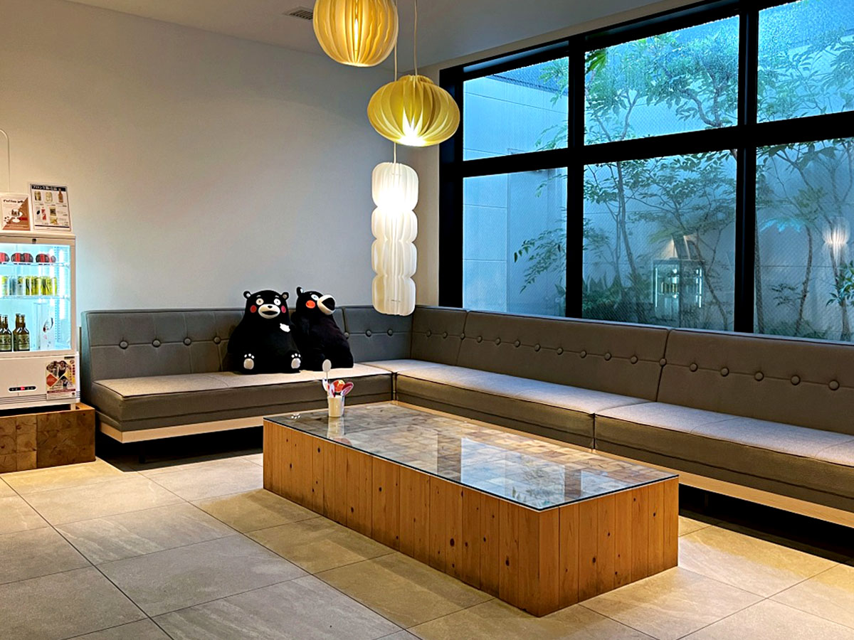 熊本住宿推薦 | REF 熊本船舶酒店 REF Kumamoto by Vessel Hotels，辛島町站步行 1 分鐘，免費溫泉、飲料吧，下樓就是商店街！